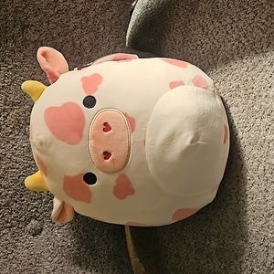 Evangelica Cow Squishmallow